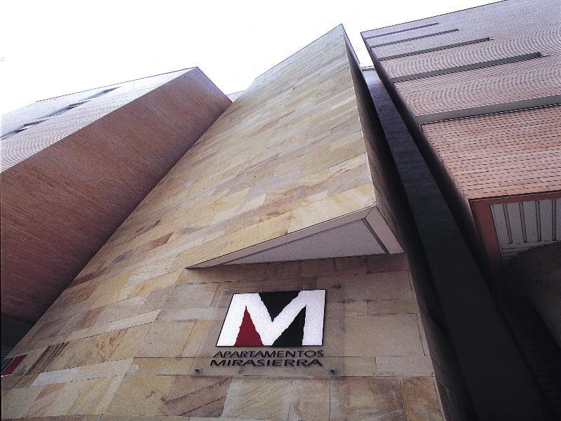 Suites Sercotel Mirasierra Pamplona Luaran gambar