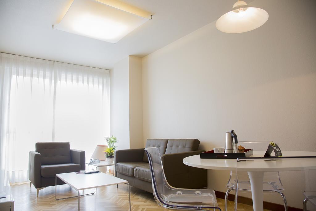 Suites Sercotel Mirasierra Pamplona Luaran gambar