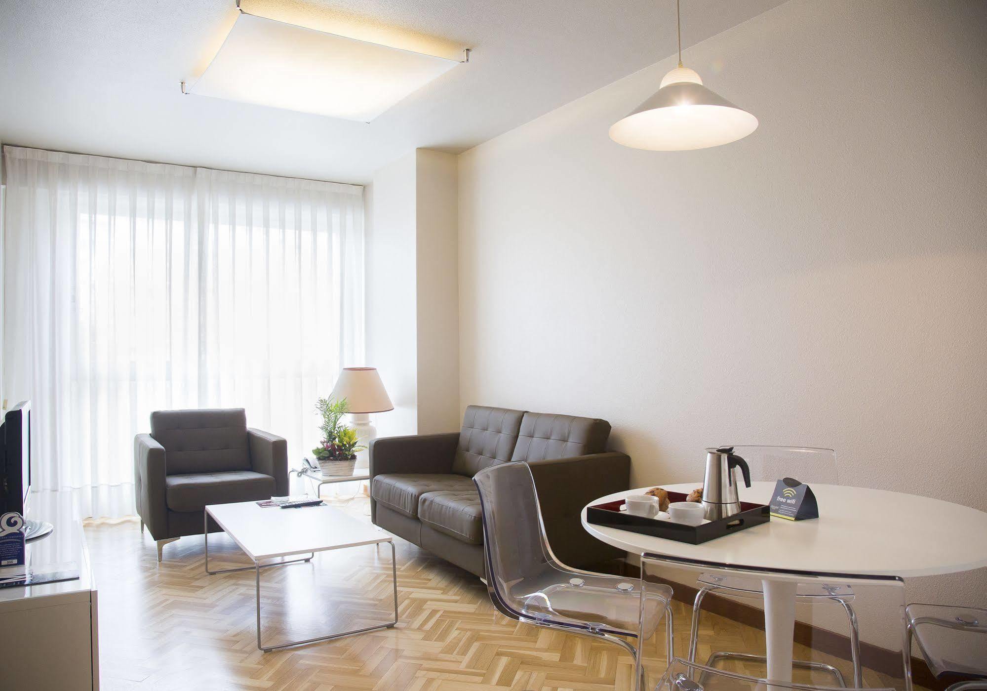 Suites Sercotel Mirasierra Pamplona Luaran gambar