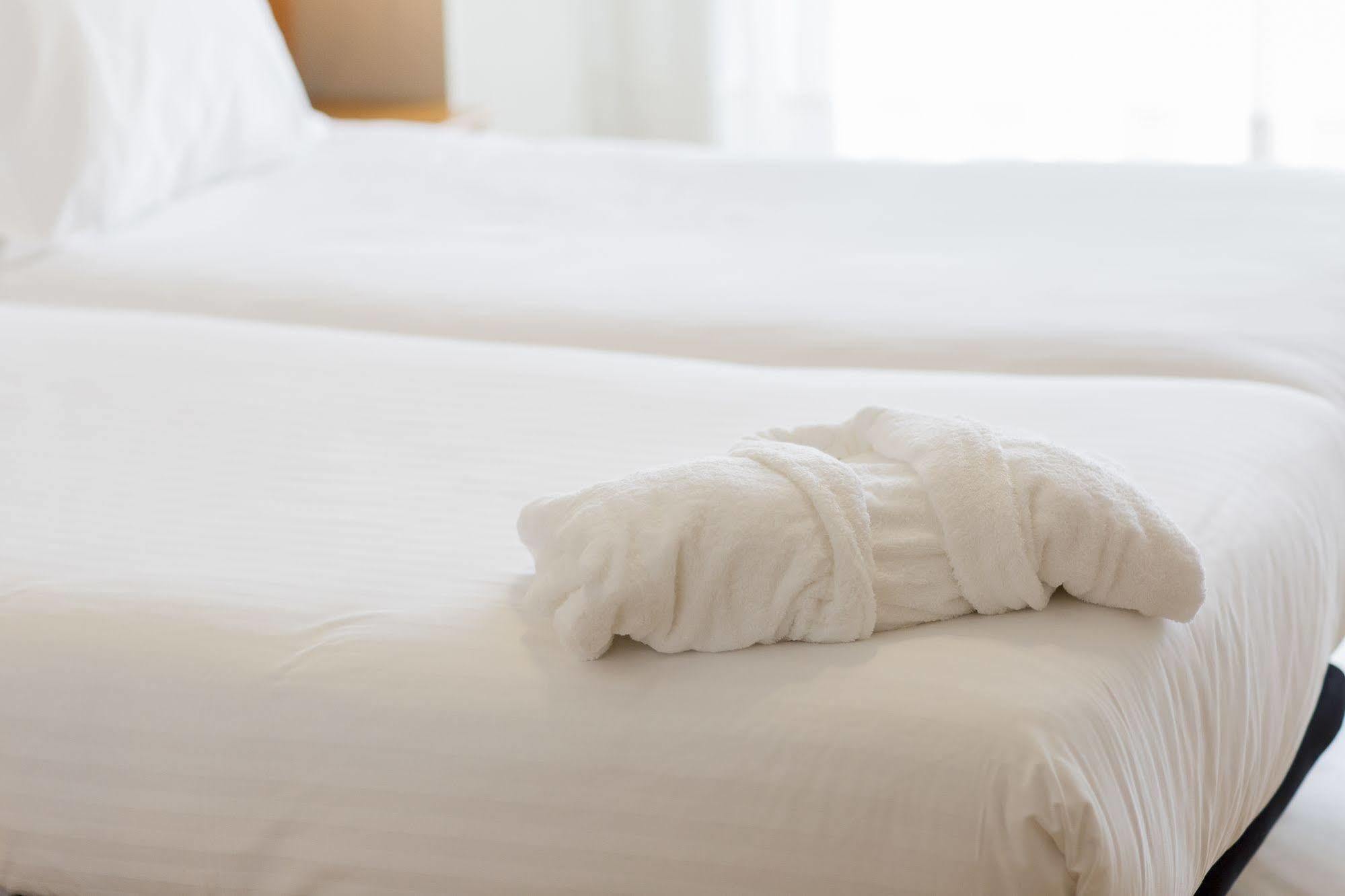Suites Sercotel Mirasierra Pamplona Luaran gambar