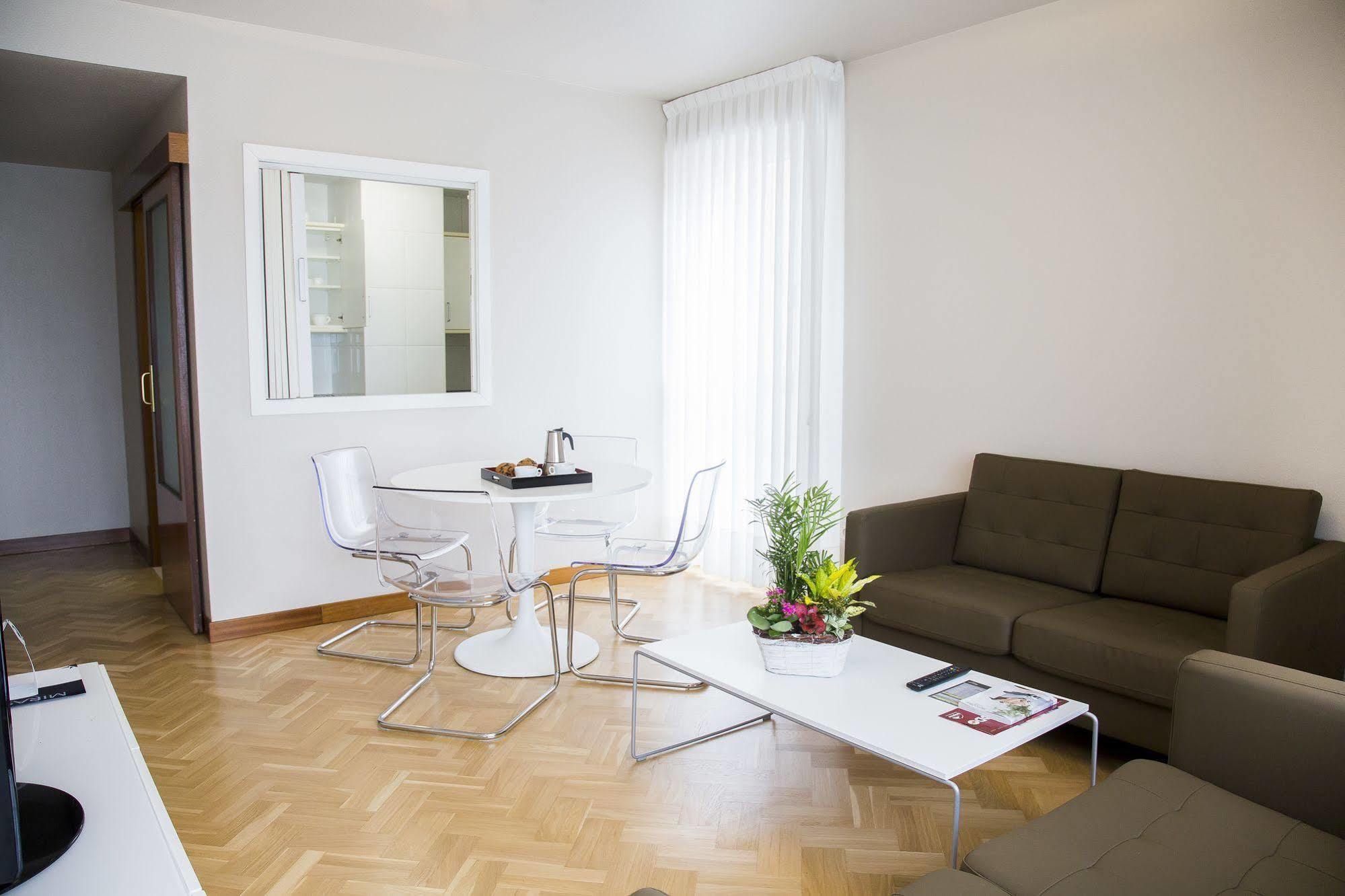 Suites Sercotel Mirasierra Pamplona Luaran gambar